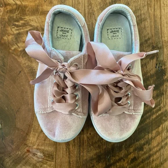 Janie And Jack Pink Velvet Sneakers - Size 9 - Picture 1 of 5